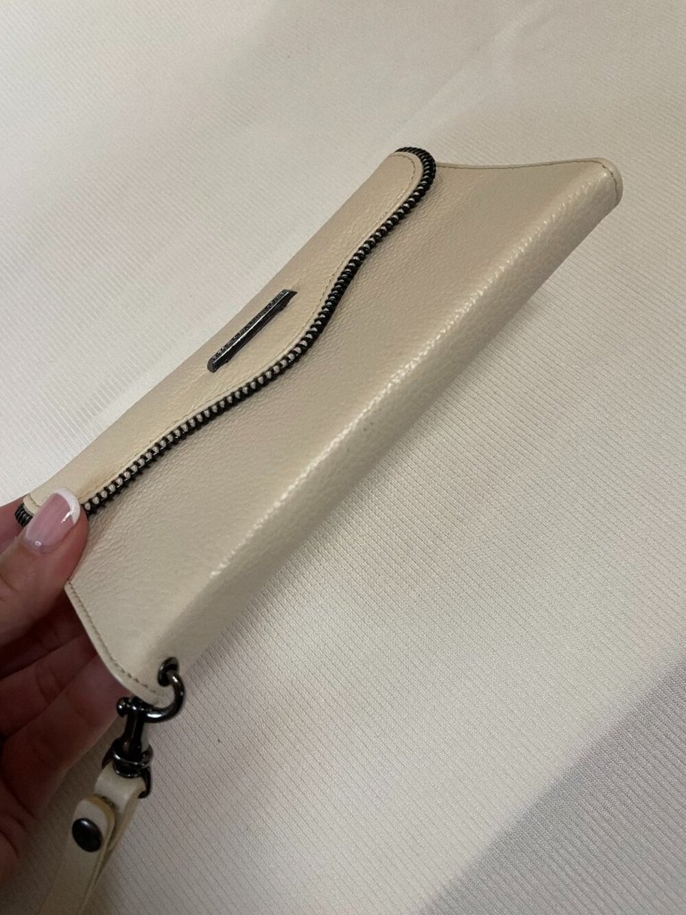 Rebecca Minkoff leather wristlet cell phone case - Picture 6 of 9